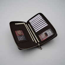 Load image into Gallery viewer, AG Wallets Women&#39;s Double Zipper Leather Large Capacity RFID Wristlet

